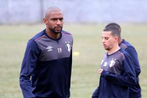 Série B: Zagueiro do Joinville, Rafael Donato comemora vitória sobre o Sampaio Corrêa