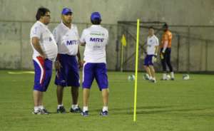 Série B: Bahia treina firme, mas Guto Ferreira deve ter mudanças em campo