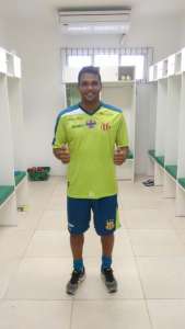 Série B: Rayllan quer Sampaio Corrêa ligado para vencer o Bahia dentro de casa