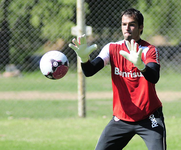 Contestado no Internacional, Muriel vai defender o Bahia até o fim do ano