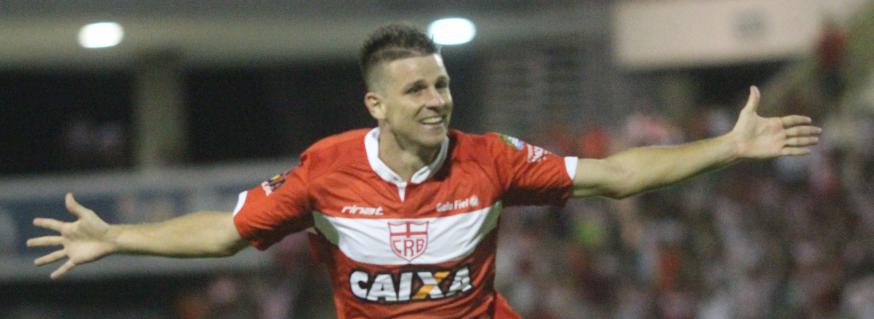 Matheus Galdezani marcou um dos gols da vitória do CRBayer em cima do Tupi