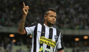 Série B: Bill comemora vitória do Ceará: 'Deixamos um adversário para trás'