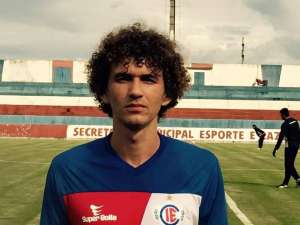 Série B: Bragantino contrata pacotão de reforços e dispensa meio campo