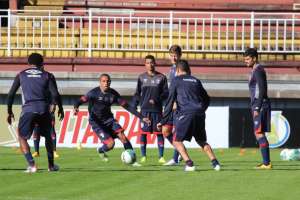 Série B: Lisca faz mistério, mas Joinville deve ter mudanças na defesa