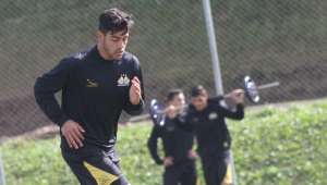 Série B: Criciúma troca auxiliar da comissão técnica e sofre com assédio