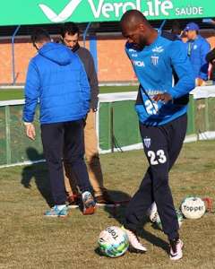 Série B: Célio Santos perto de trocar Avaí pelo Ulsan-KOR