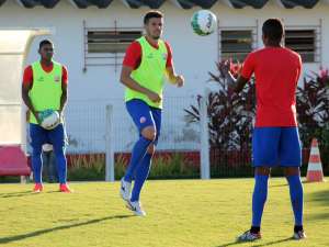 Série B: Naútico comemora vitória e elenco está mais 