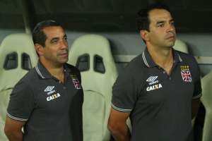 Série B: Vasco valoriza empate e celebra manutenção da 'gordura' na competição