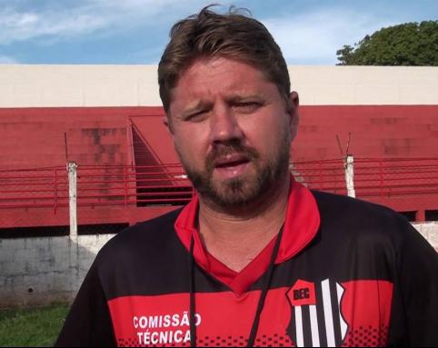André Alves quer a vitória contra a Santacruzense