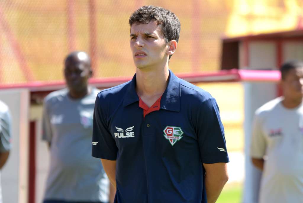 O treinador Lucas Macorin classificou a campanha de momento do Osasco como positiva - Foto: Rodrigo Corsi/FPF
