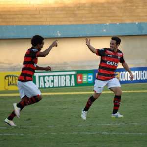 Série B: Gilsinho exalta Atlético-GO e vê paralisação do campeonato com bons olhos