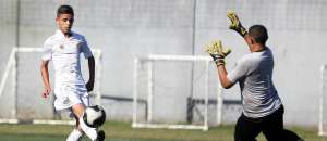 PAULISTA SUB 15: Santos e Palmeiras buscam a liderança isolada nos seus grupos