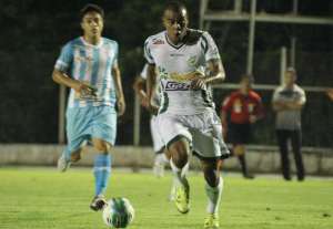 Série C: Guarani contrata Régis Souza, ex-lateral da Ponte Preta