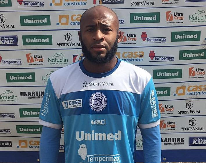 Zambi chega ao Bentão para a disputa da Série D