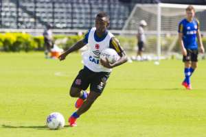 Criciúma próximo de contratar Yago, encostado no Vasco da Gama