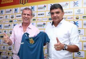 Série B: Técnico mais vitorioso do Sampaio Corrêa , Flávio Araújo estreia nesta terça