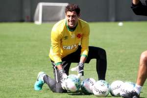 Série B: Martín Silva acredita que lanterna Sampaio irá para o ataque contra Vasco
