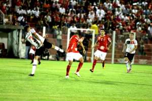 Bragantino x Vila Nova-GO - Massa Bruta entra em campo contra a degola