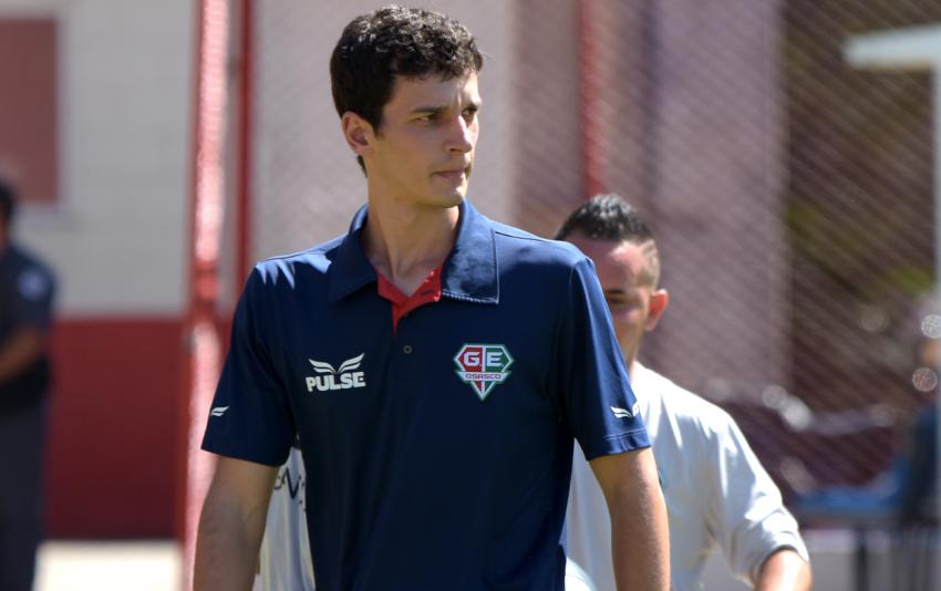 Lucas Macorin lamentou empate contra o Vocem (Foto: Rodrigo Corsi/FPF)