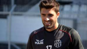 Série B: Bragantino contrata ex-zagueiro de Ponte Preta e Guarani
