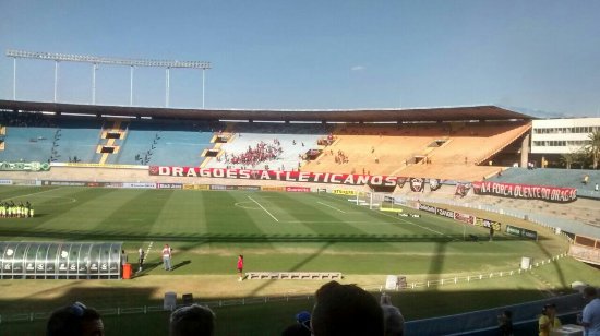 Mesmo com a grande campanha realizada, a torcida do Atlético-GO não está comparecendo ao Serra Dourada