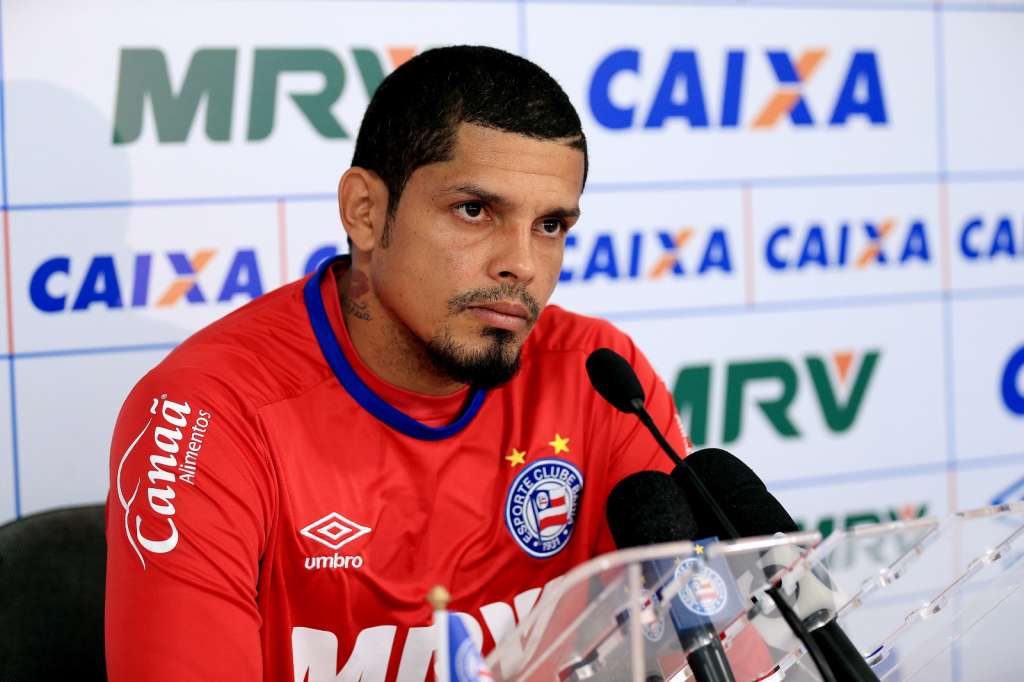 Sem jogar uma partida oficial há três meses, Anderson espera estar à disposição dentro de uma semana