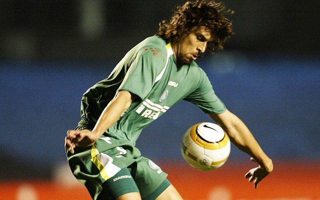 Gioino fez dupla de ataque com Washington no Palmeiras