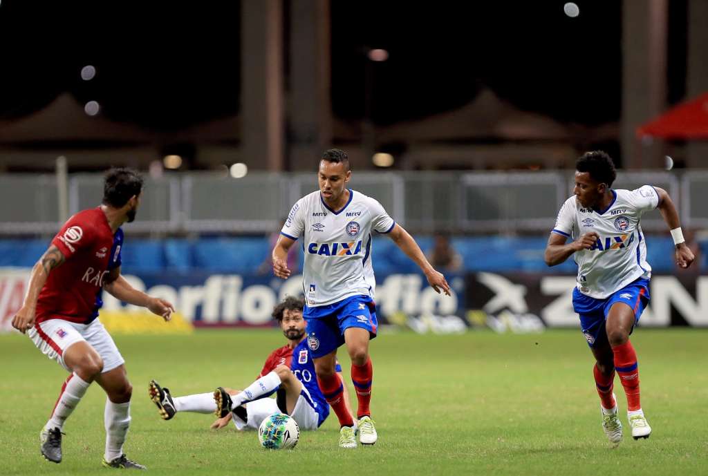Bahia passou como quis pelo Paraná - Felipe Oliveira/EC Bahia/Divulgação