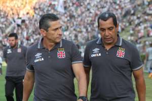 Série B: Jorginho lamenta erros e admite 'momento difícil' do Vasco