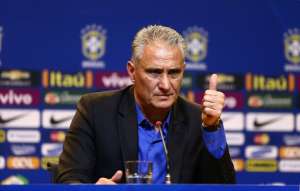 Eliminatórias: Seleção viaja neste domingo para estreia do técnico Tite no Equador