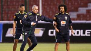 Eliminatórias: Tite usará conversa e 'feeling' para escalar o Brasil contra o Equador