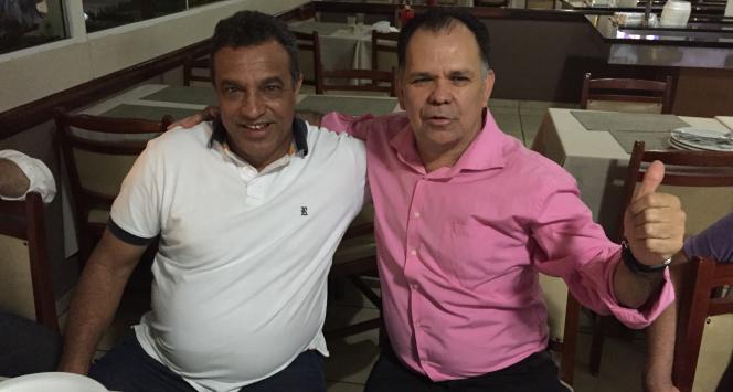 Márcio Ribeiro (à esquerda) e Dadá na Pizzaria Monte Cristo, a Pizzaria do Dadá nesta segunda-feira - Divulgação