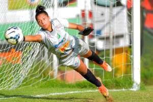 Feminino: Após mudança na posição de origem, Raíssa se torna 'muralha' do Rio Preto