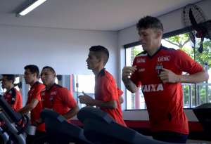 Série B: Atlético-GO 'supera' empate no clássico e já pensa em mudanças