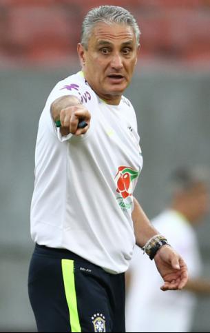 Tite sabe da pressão da própria torcida brasileira