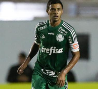'Não tem essa de favoritismo. Todo clássico é complicado', diz Cleiton Xavier sobre jogo contra o São Paulo pela Série A - Foto: César Greco / Ag. Palmeiras