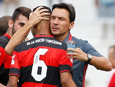 Zé Ricardo estreou como técnico no Flamengo em cima da Ponte Preta