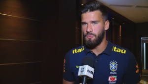 Eliminatórias: Goleiro Alisson vê Brasil 'mais cascudo' após vitórias sob comando de Tite