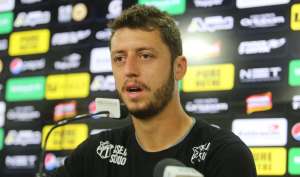Série B: Com Felipe Menezes, Sérgio Soares divulga relacionados no Ceará