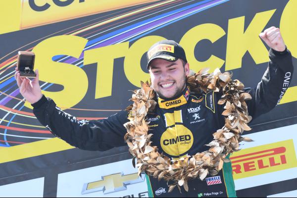 Felipe Fraga venceu a Corrida do Milhão da Stock Car (Foto: Fernanda Freixosa/ Vicar)