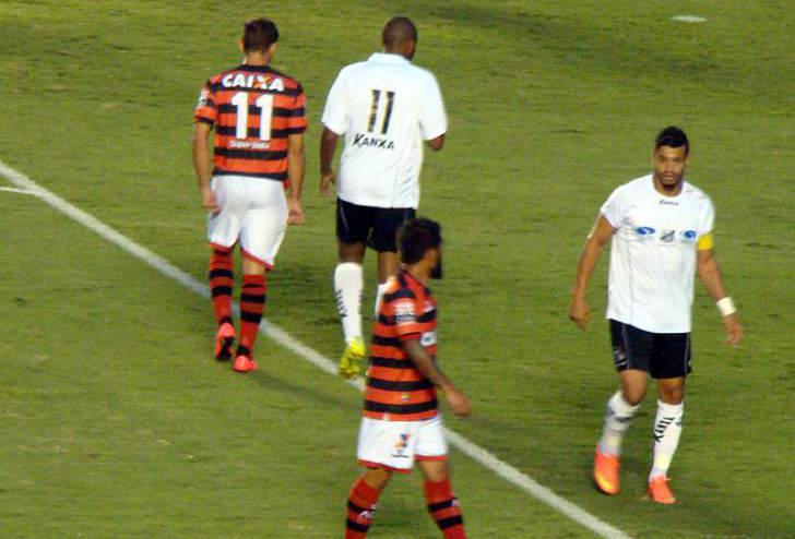 Bragantino defende retrospecto contra o Atlético Goianiense no Nabizão