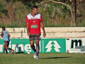 Série B: Sampaio repatria meia e zagueiro emprestados a times da Série C