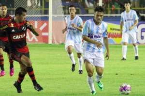 Série B: De olho no G4, Vila Nova acerta com volante e meia do Ituano