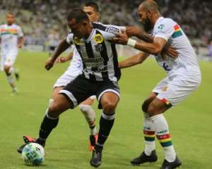 Ceará ignora alerta da Imprensa e mantém Sérgio Soares na esperança de reagir na Série B