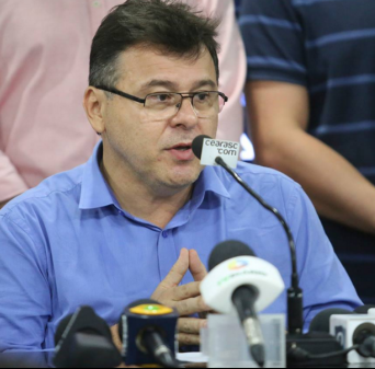 Presidente Robinson de Castro manteve o técnico Sérgio Soares