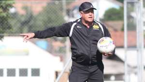 Série B: Com volante suspenso, técnico não confirma substituto no Criciúma