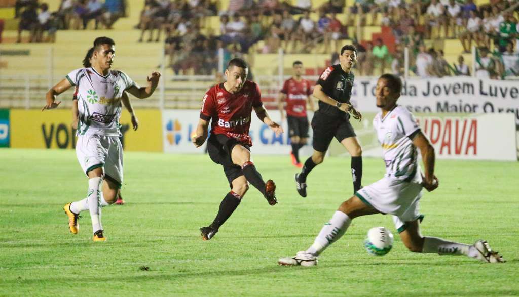Brasil foi derrotado pelo Luverdense na última rodada. (Foto: Jonathan Silva/ G.E. Brasil)
