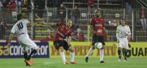 SÉRIE B: Vasco ganha e fica na ponta, empate em Goiânia e virada em Pelotas