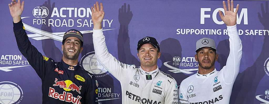 Nico Rosberg e o inglês Lewis Hamilton fizeram escolhas diferentes ao optarem pelos jogos de pneus