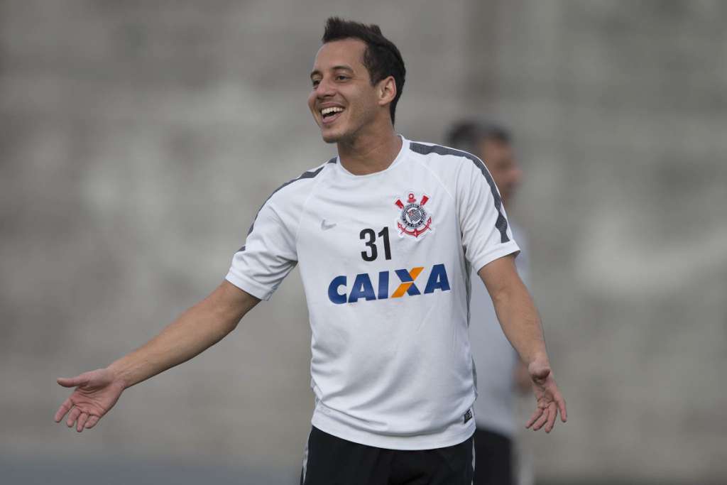 Rodriguinho foi o destaque do Timão contra Flu